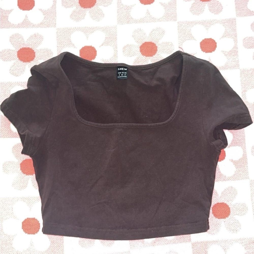 SHEIN Dark Brown Crop Top